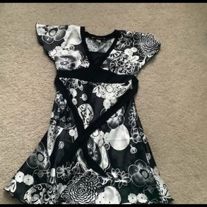 Girls dress